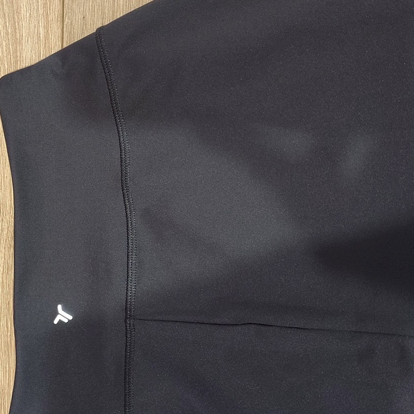 Old Navy High-Waisted Power Soft Skort, Ladies Athletic Skort, Workout Skort - Picture 4 of 6